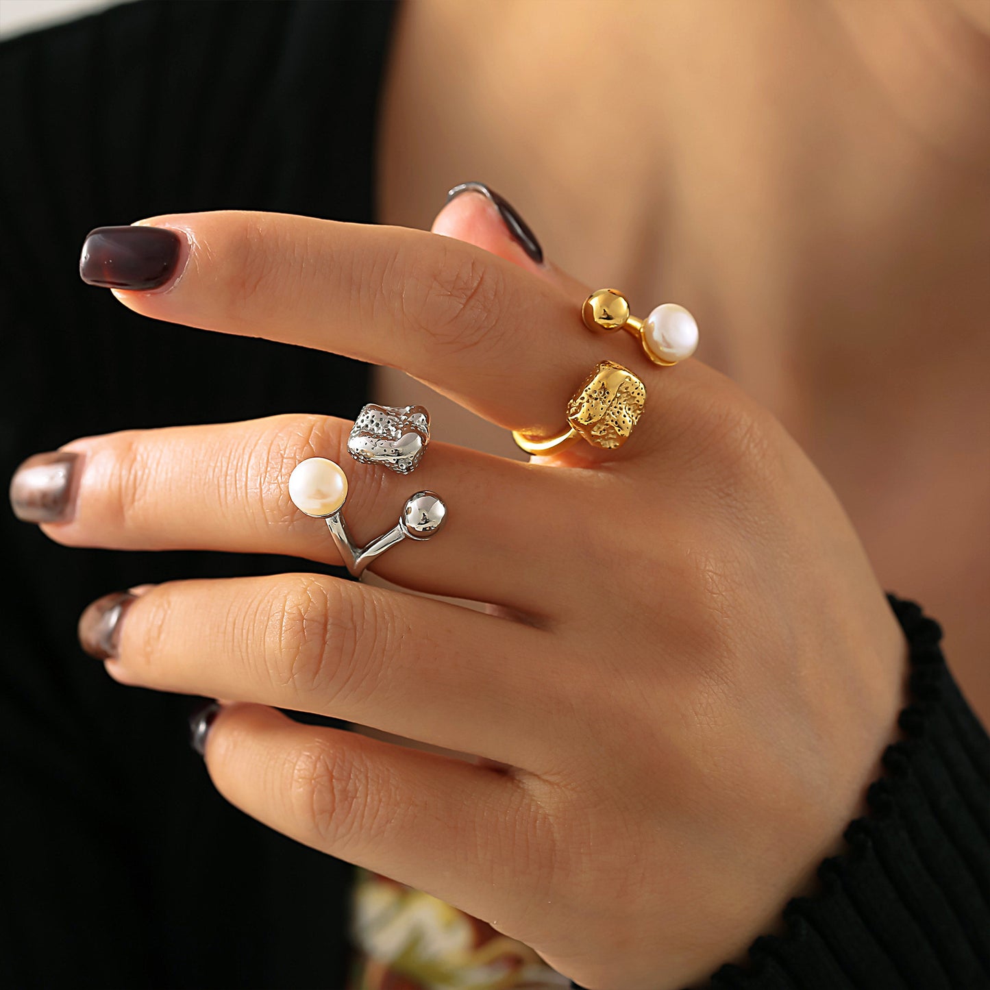 Freshwater pearl spherical hollow special-shaped opening 18K Gold Plated PVD high-grade titanium steel colorfast ring