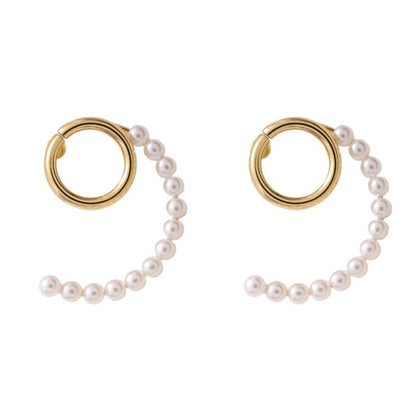new features, unique features, small design, mechanical design, steel, metal, U-shaped ears.