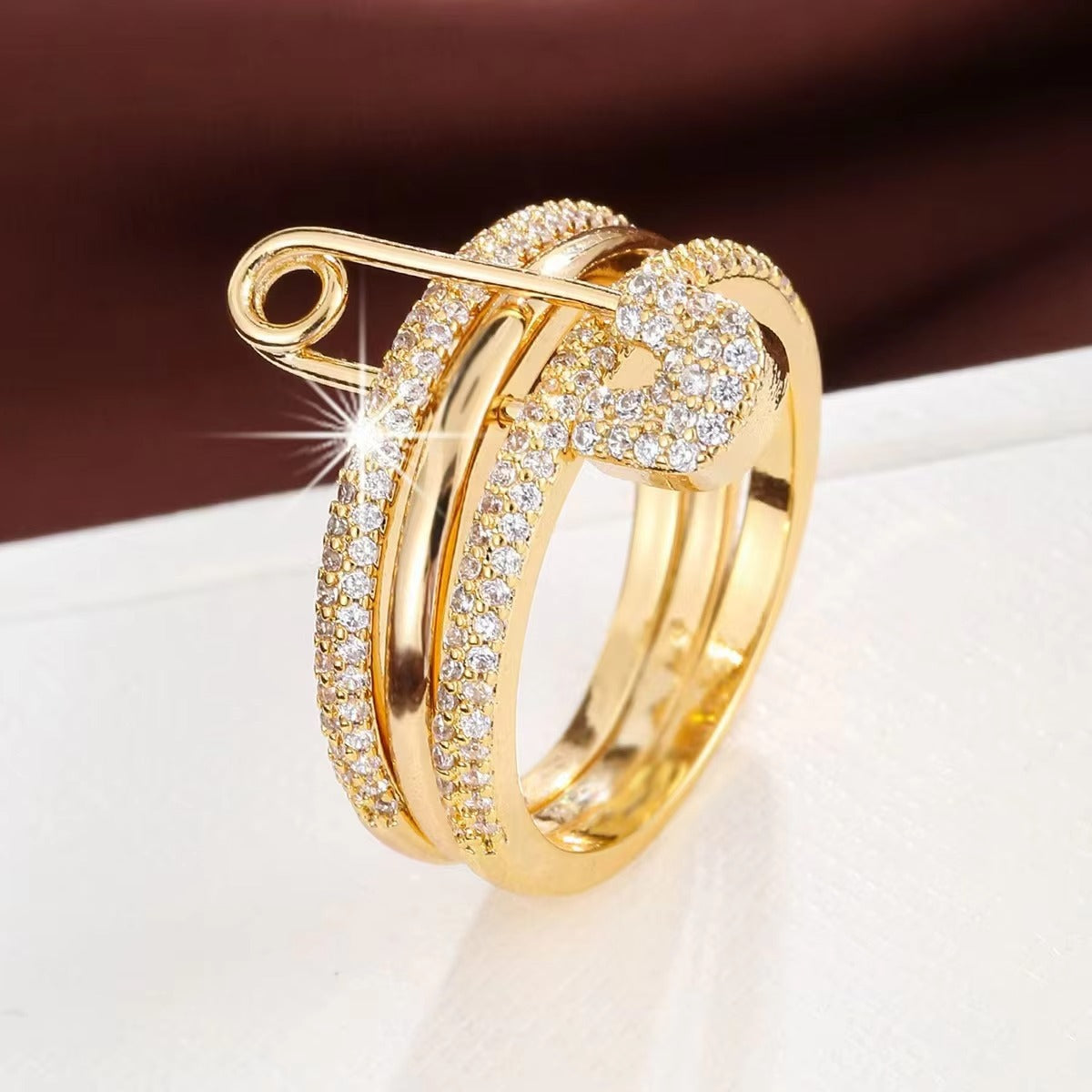 Anello staccabile in acciaio al titanio tricolore per donna, personalizzato con pietra di zirconia micro-incastonata, anello a spillo